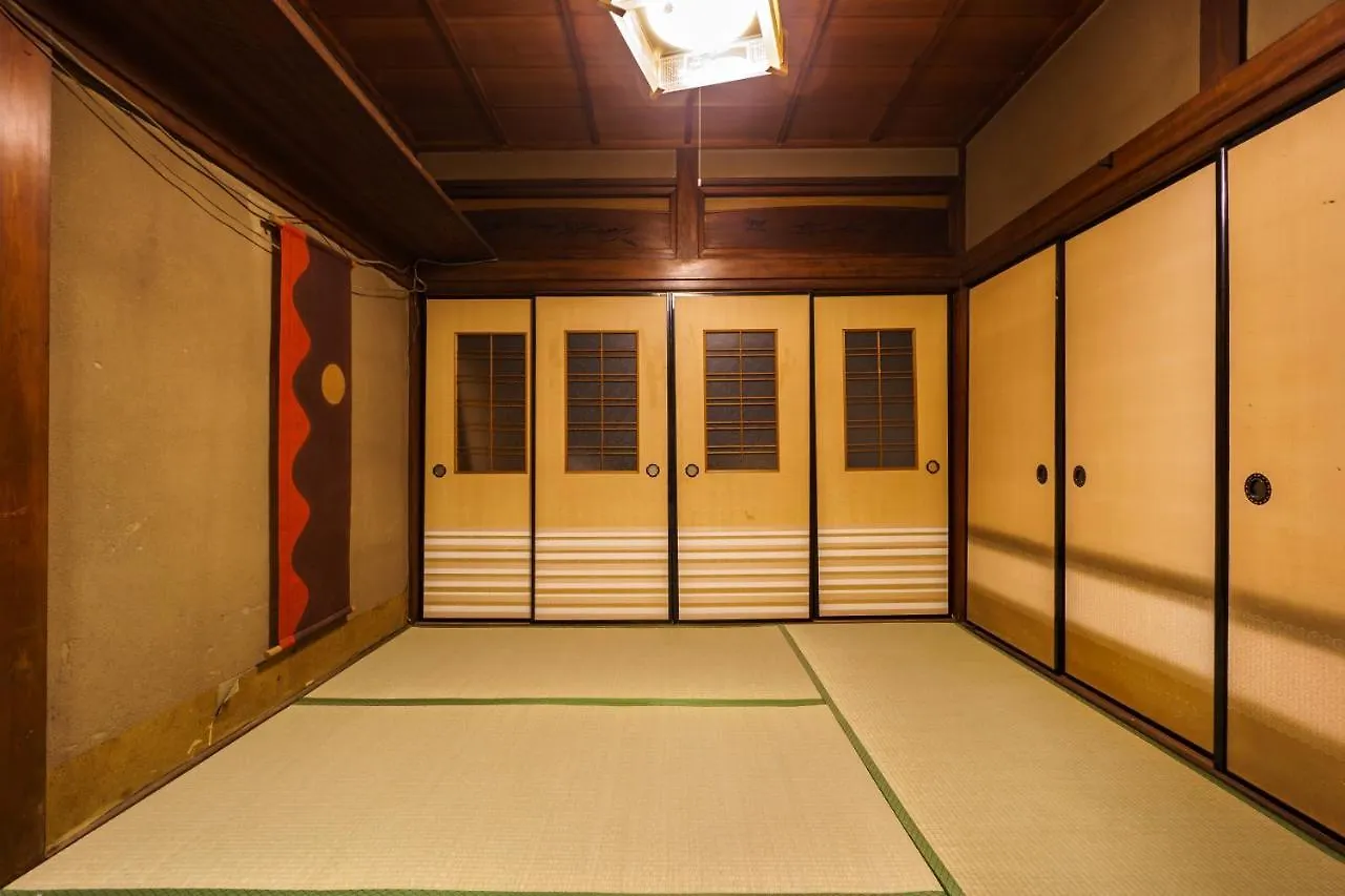 Old Japanese-Style House In Noda Oszaka